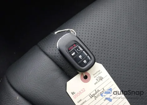 2025 Honda Accord Hybrid Sport из США, поврежденный, VIN 1HGCY2F50SA007677